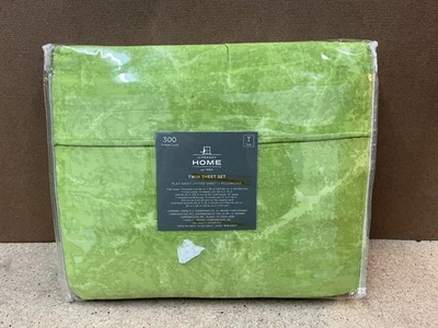 JCPenney Home 300 Ct 3 Pc Twin Size Sheet Set Lime Green C15 - Image 1 of 2