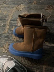 Botas UGG Para Hombre Clásicas Clima Corto Híbridas Castaño Azul Cielo Grande 1143992 Talla 13 - Imagen 1 de 14
