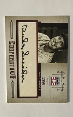 Tarjeta autógrafa 2015 Panini Cooperstown Duke Snyder corte 4/5 Brooklyn Dodgers Foto 1 de 3