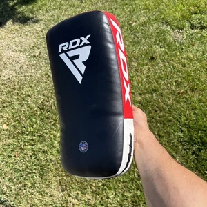 RDX T1 Curved Muy Thai Kick Pad Black/Red MMA Boxing Martial Arts - Picture 1 of 8
