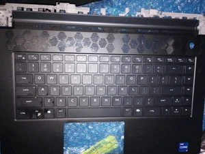 Alienware Keyboard - Picture 1 of 2