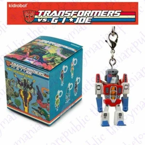 Kidrobot Transformers Vs G.I Joe Vinyl Figure Keychain Series Starscream 3/24 - Picture 1 of 1