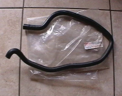 GENUINE YAMAHA RADIATOR HOSE PIPE 1, 5MF-E243A-00 XN125 XN150 TEAOS 2000-2002 — 第 1/4 张图片