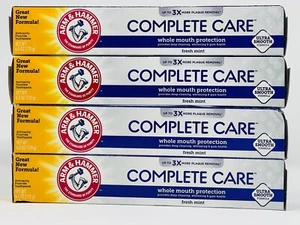 Pasta de dientes anticavidad 4 brazos y martillos cuidado completo protección bucal entera como nueva - Imagen 1 de 3