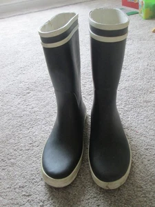 AIGLE BLACK LOLLY POP WELLIES MID WELLINGTON BOOTS UK 3 EU 36 WOMENS/ KIDS GOOD - Picture 1 of 8
