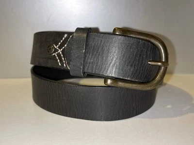 Cinturón Levi Strauss Co Azul Marino Grano Completo Cuero Puntada Diseño Levis Levi’s S/M Foto 1 de 4