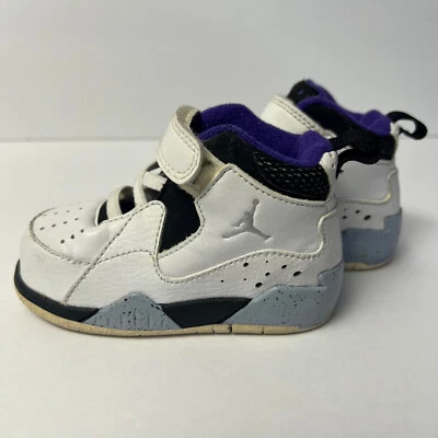 Jordan Classic '90 (TD) Blanco Púrpura Niño Pequeño Talla 5.5 Foto 1 de 4