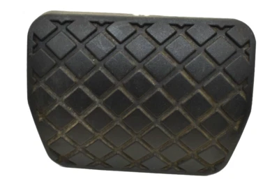 VW Volkswagen Passat 2012-2022 OEM pedal de freno delantero izquierdo cubierta de goma tapa pastilla Foto 1 de 4