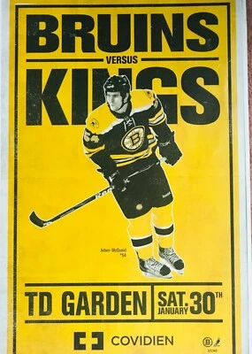 Póster vintage de Adam McQUAID #54 NHL BRUINS vs KINGS 30 de enero de 2010~alineación~hechos+++ Foto 1 de 4