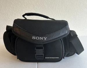 Vtg Sony LCS-VA30 Handycam Case for most Sony Camcorders - Picture 1 of 7