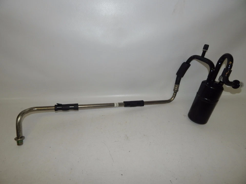 Новый оригинальный производитель 1994-1995 Ford Taurus 3,2 л двигатель кондиционер аккумулятор коллектор хладагента - Изображение 1 из 1