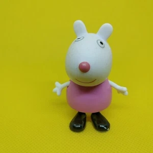 Peppa Pig & Friends Character Figures Replacement Suzy Sheep pink dress - Picture 1 of 17