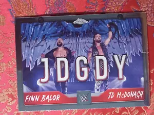 Etichetta licenza Finn Balor JD Mc Donach 2025 Topps Chrome WWE Wrestling TAG-TJD - Foto 1 di 1