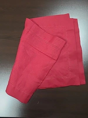 Brand New Pottery Barn Red Belgian Linen Table Runner Hemstitch 16 x 108 Lng 9ft - Image 1 of 4