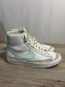 5 Jugendliche Kinder Nike FZ3537-100 Blazer Mid 77 GS Sneaker weiß neuwertig - Bild 1 von 9