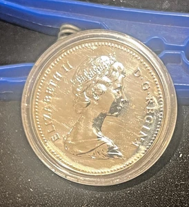 300 aniversario del barco Griffon 1979 canadiense $1 sin circular - Imagen 1 de 2