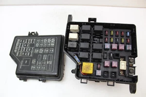 01-06 HYUNDAI SANTA FE FUSE BOX RELAY JUNCTION BOX 91213-26000 - Picture 1 of 4