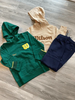 Nuevo sin etiquetas Wilson Sudadera y Pantalones Paquete Niños Talla M Foto 1 de 4