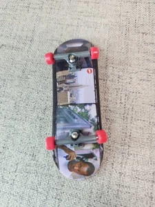 tech deck mini skateboard finger board - Picture 1 of 2