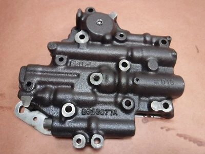 Jeep Wagoneer J10 1978 AMC Th400 carrocería de válvula transmisión automática núcleo fabricante de equipos originales Foto 1 de 4