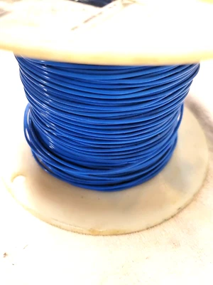 TEFLÓN 18AWG 18GA 5857 AZUL hebra CABLE placa de plata $ por sección de 20 pies envío gratuito Foto 1 de 2