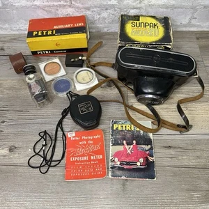 Vintage RANGEFINDER CAMERA: PETRI 7 Green-O-Matic System - Xtra Lenses # 3757 - Picture 1 of 15