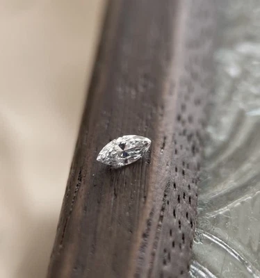 Genuine Lab Grown Marquise Brilliant Cut Diamond E - F VS 4.20mm X 2.00mm - Image 1 of 4