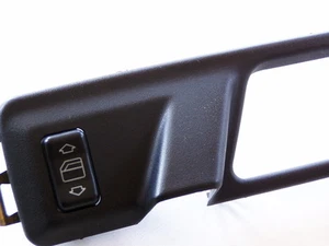 Interruptor ventana trasera izquierda Mercedes-Benz E420 Clase E 94 W124 - Imagen 1 de 2