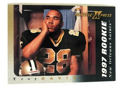 1997 Pinnacle Xpress Troy Davis #124 Rookie RC Saints - Image 1 of 2