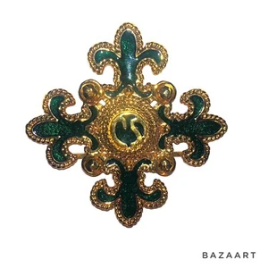 ST JOHN Maltese Cross Signed Gold Tone & Green Enamel Pin Brooch / Pendant - Picture 1 of 7