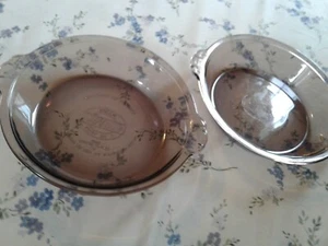 2 Pyrex Brown Tab Handle #207 Pie Pans Plates 70 YEARS OF QUALITY 1985 New  - Picture 1 of 7