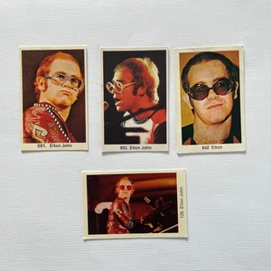 Lote (4) tarjetas coleccionables vintage Samlarsaker sueco 1974-81 Elton John - Imagen 1 de 2