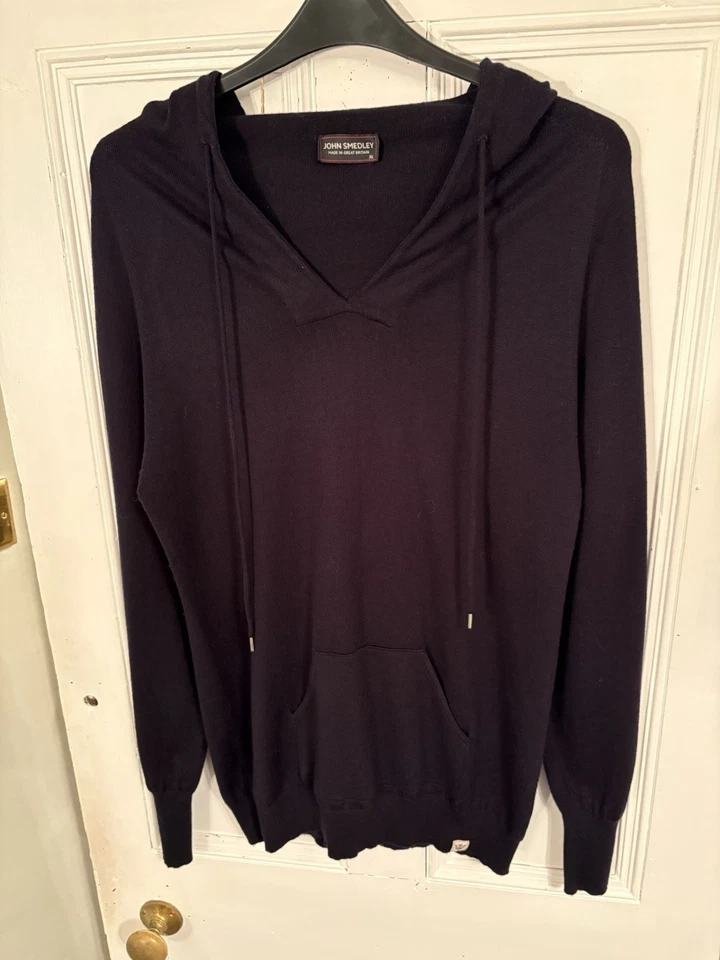 Sudadera con capucha John Smedley negra 100 % lana merino talla M/L (se ajusta como) Foto 1 de 4