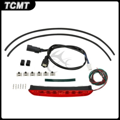 Bagageiro traseiro luz LED compatível com Harley Touring Street Glide Road King 14-Up - Imagem 1 de 4