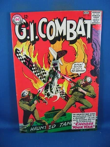 G I COMBAT 110 F+ DC WAR 1965 HAUNTED TANK - Picture 1 of 2
