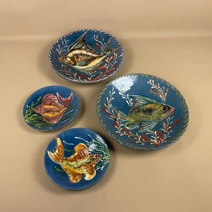 Juego de cuatro platos de pescado Vidari Nove Italia pintados a mano mayólica azul - Imagen 1 de 16