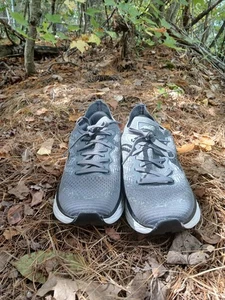 Men’s Avia Grey Sneakers Size 8.5 Lace Up Slip On Athletic Shoes Pre-owned Used - Picture 1 of 6