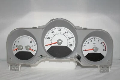 Cuadro de instrumentos velocímetro medidores de panel 06 07 08 PT Cruiser 120.653 millas Foto 1 de 4