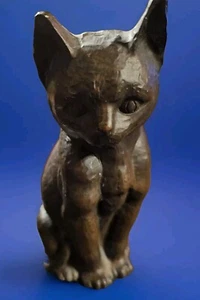 Kitten Figurine 1985 Brown Vintage Red Mill Mfg 6" Tall Carved Wood Cat - SIGNED - Picture 1 of 4