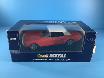 Revell Metal 1:18 Modellauto - '65 Ford Mustang Conv. Soft Top Rot - 08821 - Bild 1 von 4