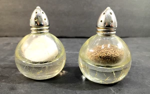 VTG Crackle glass Salt & Pepper shakers VGC - Picture 1 of 6