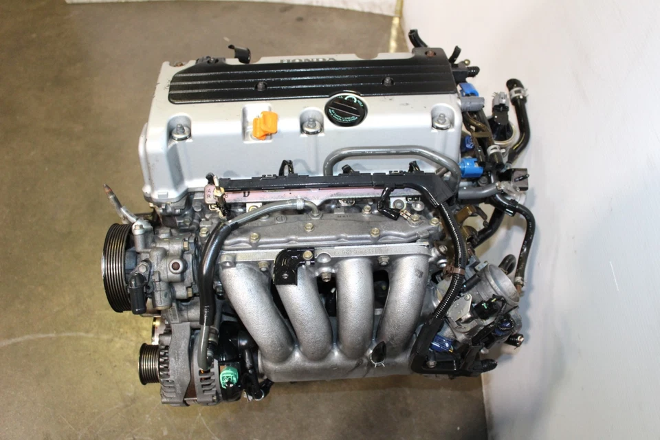 JDM HONDA ACCORD ELEMENT K24A 2.4L iVTEC MOTOR K24A RAA 2003-2007 Foto 1 de 4