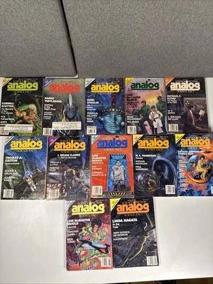 Analog Science Fiction and Fact Lot of 12 Magazines 1989 1990 - Image 1 of 4
