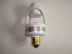 Defiant 360 Degree EZ-9313A Indoor Motion Activated Light Control, White - Picture 1 of 1