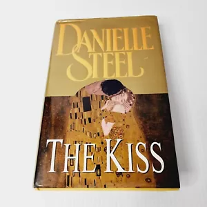 The Kiss by Danielle Steele Hardcover Book Contemporary Romance Family Fiction - Picture 1 of 10
