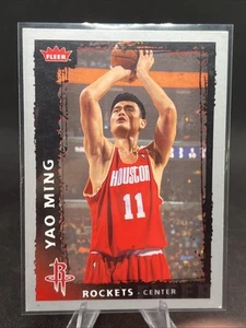 2008-09 FLEER #131 YAO MING  BASKETBALL CARD - Picture 1 of 4