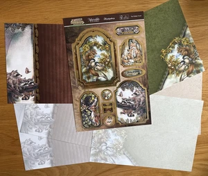 Hunkydory Animal Kingdom Second Season-The Hidden Forest Card Kit inc 4 Inserts - Picture 1 of 4