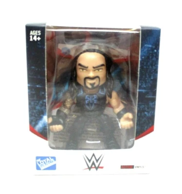 The Loyal Subjects WWE 动作乙烯罗马统治 3 — 第 1/2 张图片