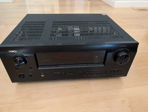 Denon AVR-890 AV Surround Receiver - Picture 1 of 9