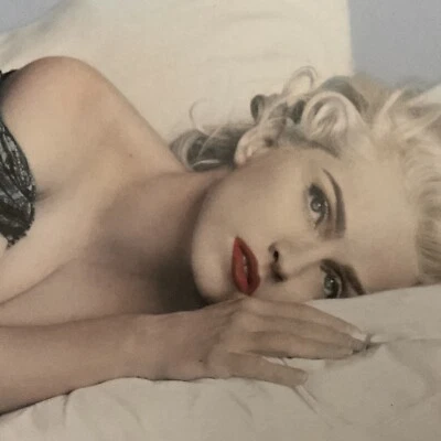 In Bed with Madonna 80s 90s Vintage Laserdisc DVD LP Album Blonde Ambition Music - Image 1 of 4